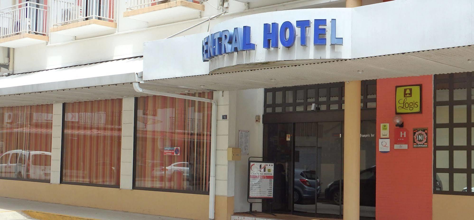 Central Hotel Кайен Екстериор снимка